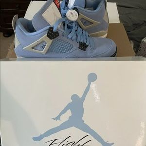 Air Jordan Nike University blue retro 4